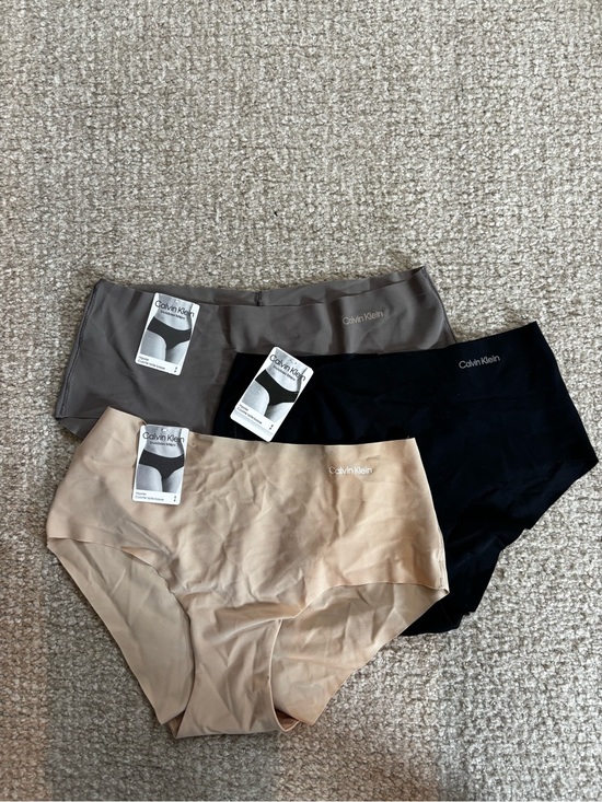 Calvin Klein Other - NWT Calvin Klein Invisibles Micro Hipster 3-Pack Seamless Panties Size Small